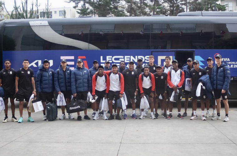 La Selección Sub-20 de Panamá a su llegada a la ciudad de Viña del Mar, donde estará alojada en la fase de grupos del mundial.