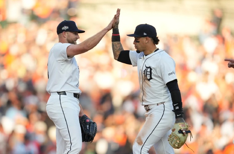 Will Vest y Javier Báez (der.), de los Tigres.