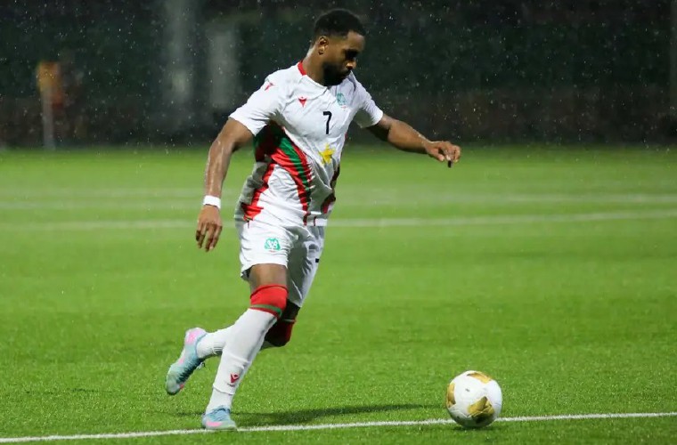 Gyrano Kerk, jugador de Surinam.