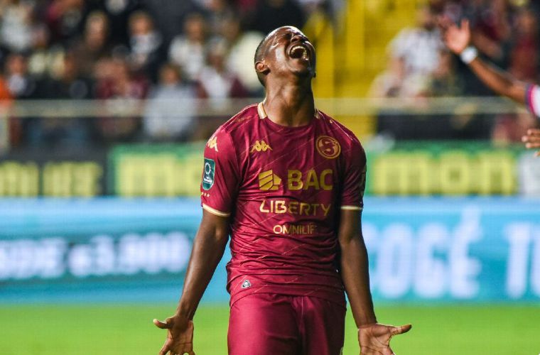 Gustavo Herrera juega actualmente en el Saprissa de Costa Rica.