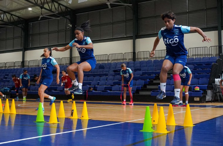 Entrenamiento de la selección de futsal.
