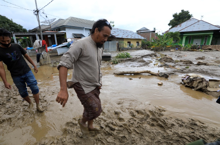 Inundaciones en Meureudu.