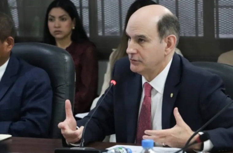 Felipe Chapman, encargado del MEF.