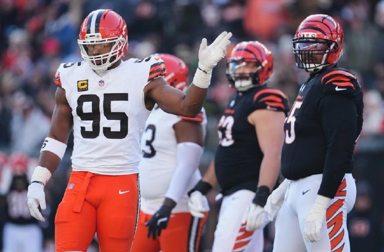 Myles Garrett, jugador de Cleveland.