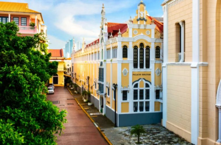 Edificio de la Cancilleria.