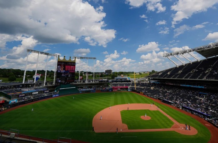 Panorámica del Kauffman Stadium.