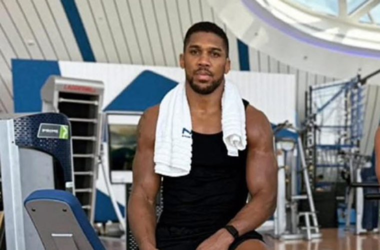 Anthony Joshua en el gimnasio.