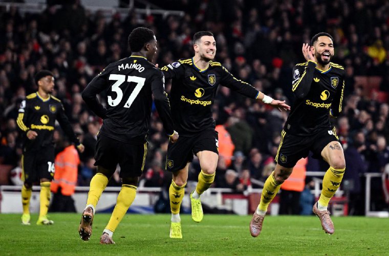 Jugadores del United celebran un gol.
