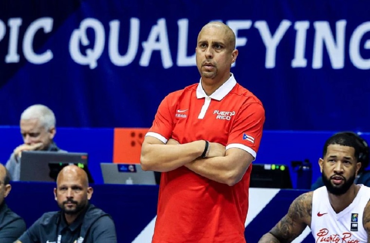 El puertorriqueño Nelson Colón asumió el reto de dirigir a la Selección de Panamá.