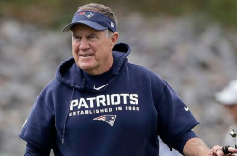 Bill Belichick, entrenador.