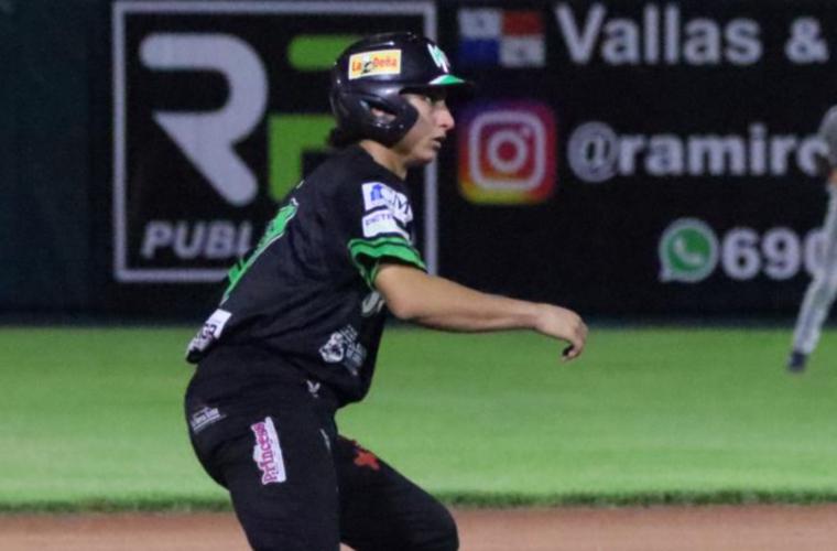 El receptor de Panamá Oeste Luis Aranda ha tenido una excelente campaña.