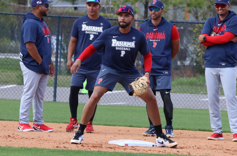 Panamá entrenó ayer en Estados Unidos con todos sus jugadores.