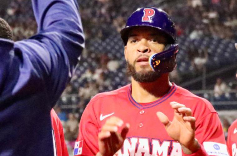 Edmundo Sosa, miembro de la Selección de Panamá en el Clásico Mundial de Béisbol.