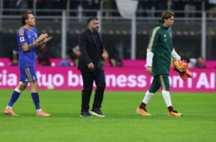 Gennaro Gattuso (c), técnico de Italia.