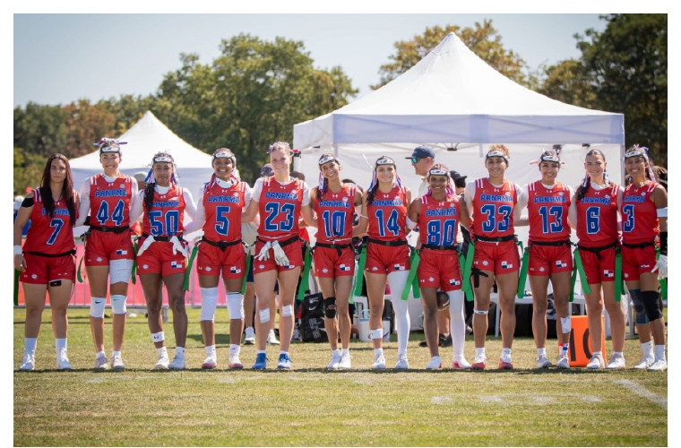 Las selecciones femenina y masculina de Panamá que compitieron en el Mundial de Flag Football que se disputó en Düsseldorf, Alemania.