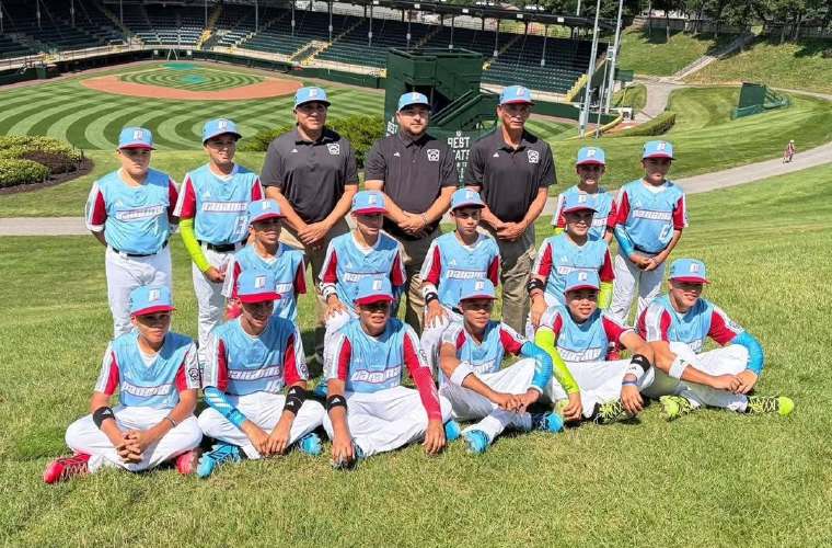 El equipo de Panamá con el uniforme que utilizarán durante la Serie Mundial de Pequeñas Ligas, en Williamsport, Pennsylvania.