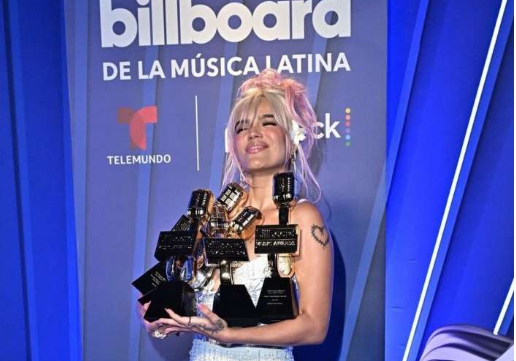 Las críticas se dan por los fragmentos de letra del tema, la cual muchos han interpretado como sexualización de menores. Foyo: Archivo