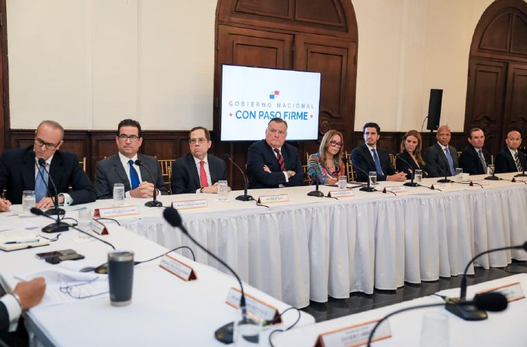 El gremio de los banqueros alega que la propuesta fue sorpresiva.