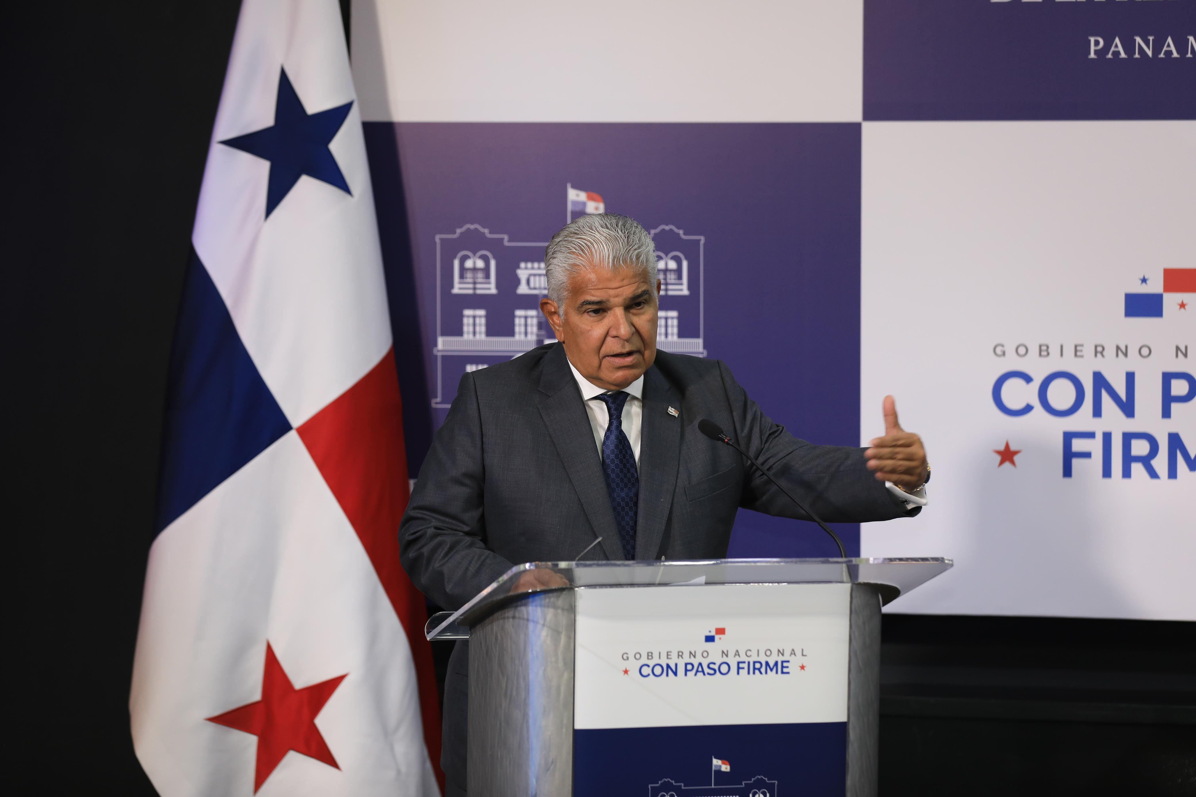 Presidente Mulino en su habitual conferencia de los jueves.