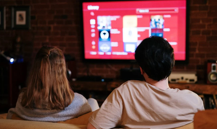 En 2024, la plataforma registró alrededor de 277 millones de suscriptores en el mundo. Foto: Pexels