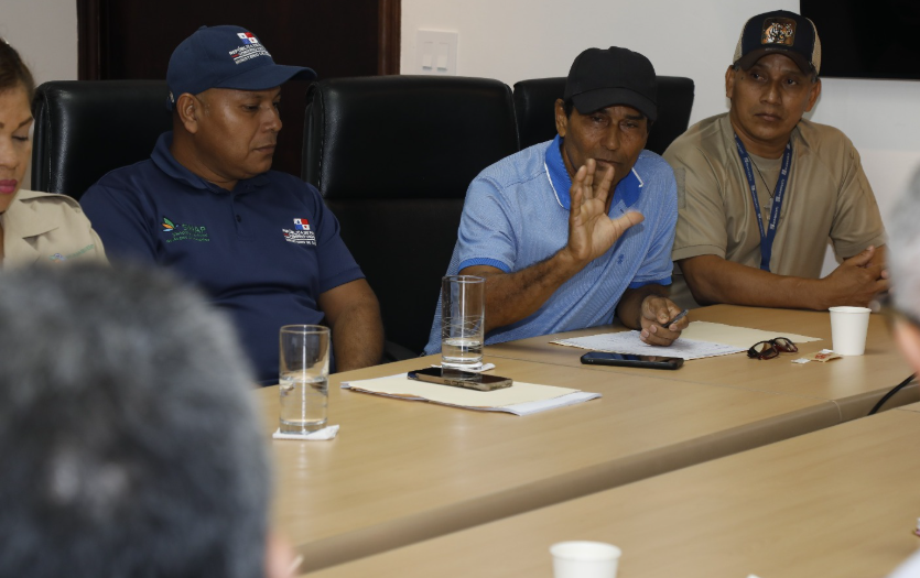 Reunión de Mi Ambiente con la Asociación Nacional de Guardaparques de Panamá. Foto: MiAmbiente