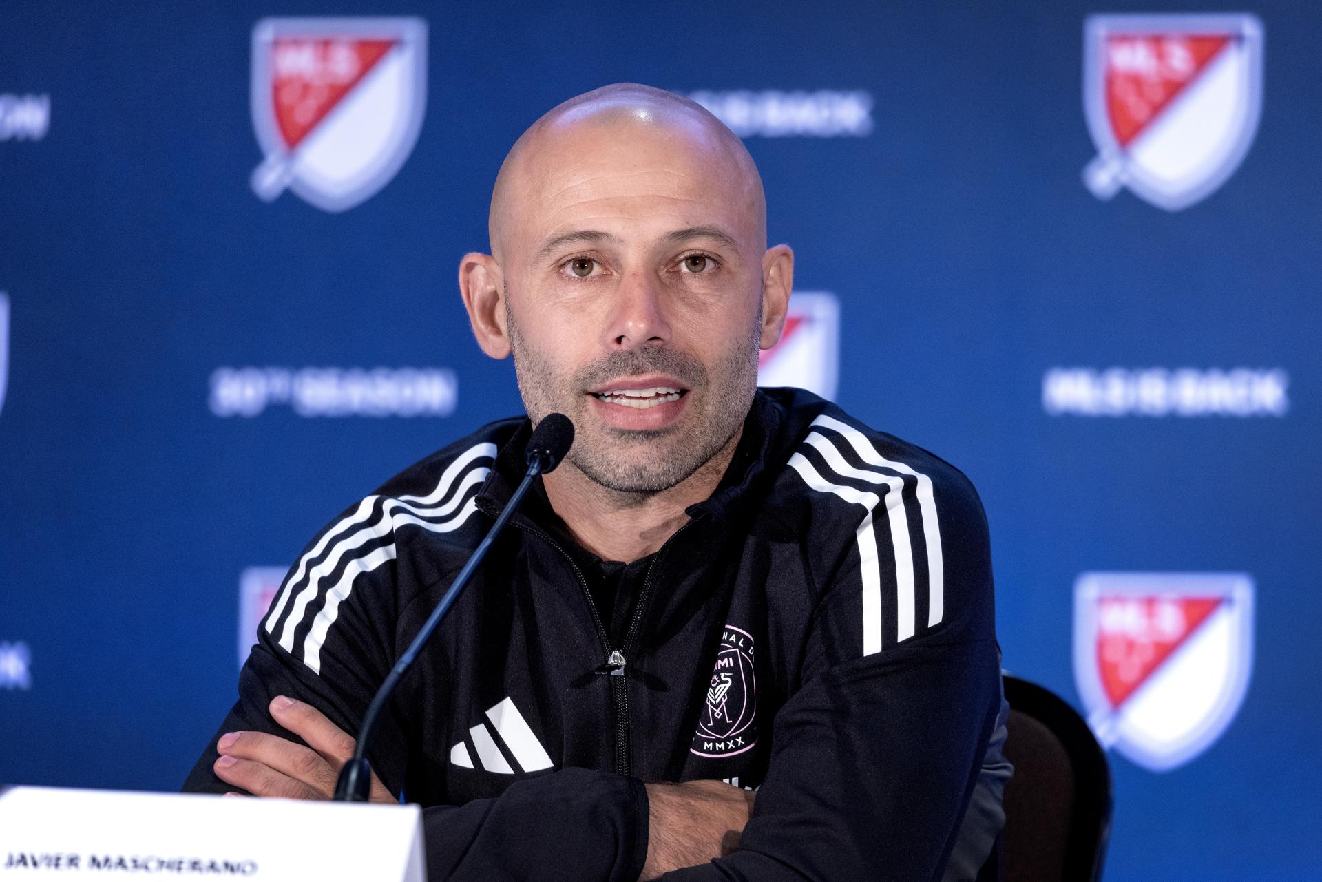 El entrenador del Inter Miami, Javier Mascherano, habla durante una conferencia de prensa en Miami (EE.UU.). EFE