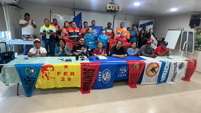 Miembros de la Alianza Pueblo Unido por la Vida.