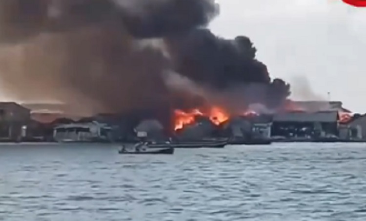 incendio, Isla Tubuala, Guna Yala, casas, consumidas, emergencia