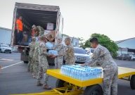 Ayuda humanitaria para damnificados del incendio en Guna Yala.