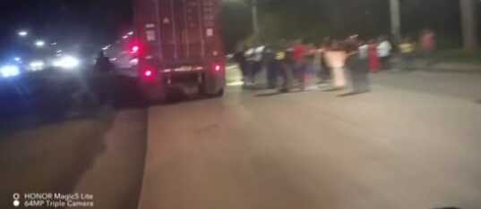 Cierre por residentes de Pacora.