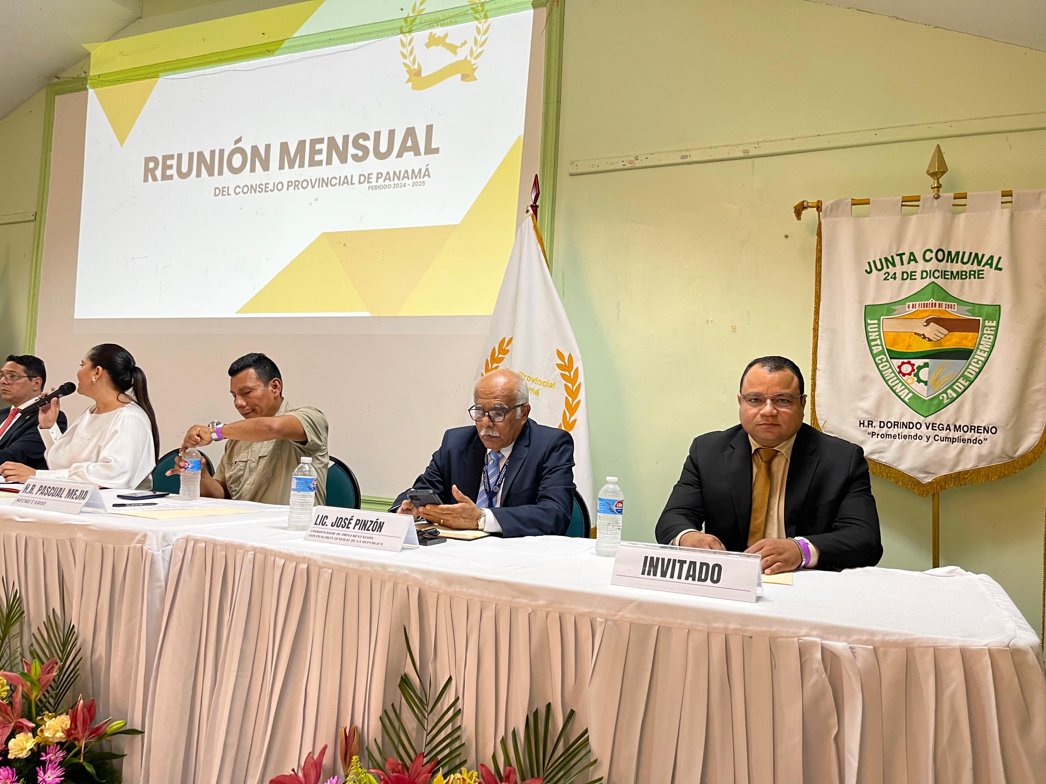 Reunión con concejales.