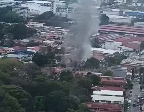 Escena del incendio. (Foto: Tráfico Panamá)