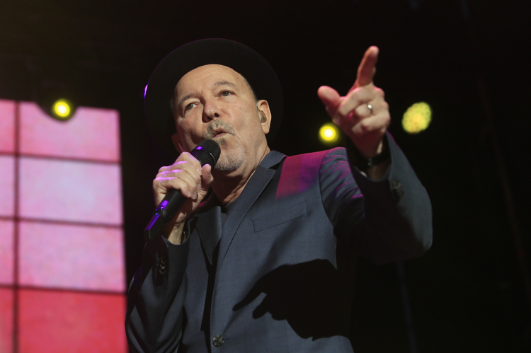 Rubén Blades, gira estadounidense, Fotografías Tour, mayo
