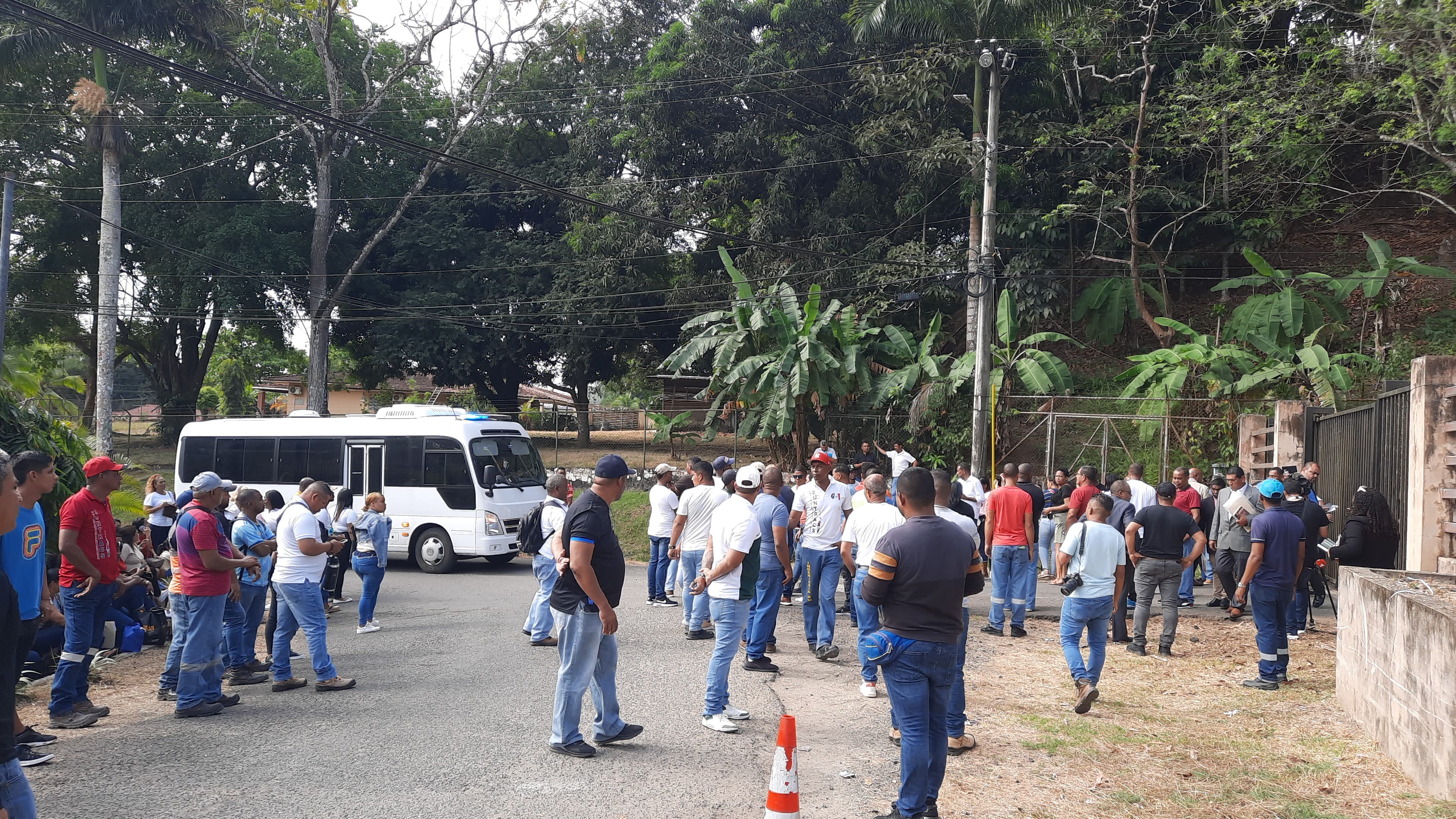 Audiencia en  Centro de Capacitación y Recreación de la CSS, ubicado en Las Cumbres.  (Foto: Landro Ortiz)