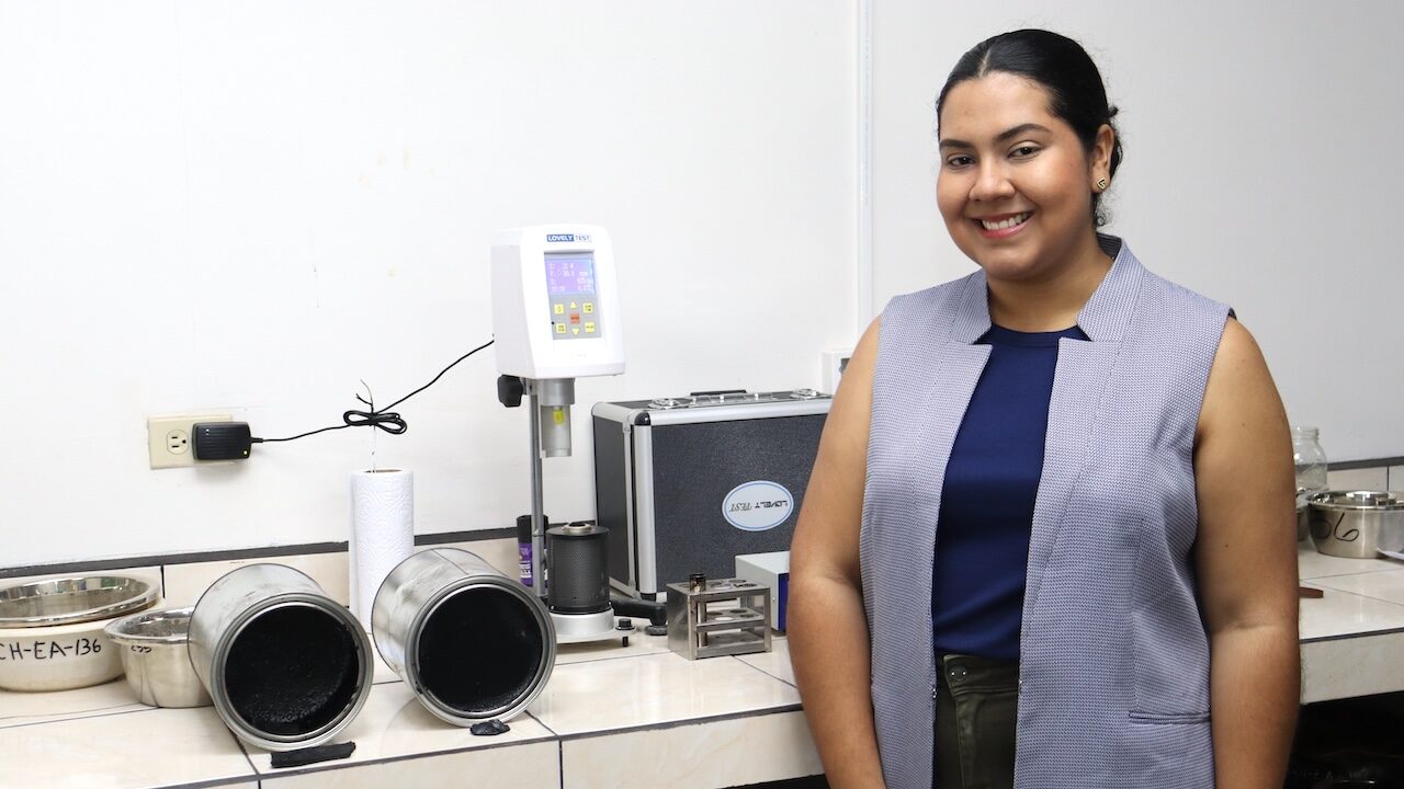  Valeria Guerra, estudiante de la licenciatura en Ingeniería Civil de la UTP. Foto: Cortesía 