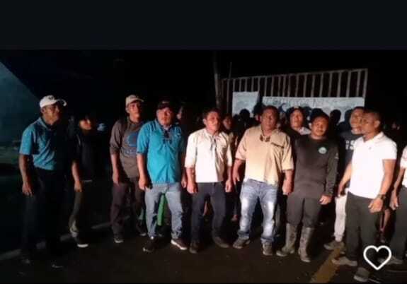 Piden liberación de compañeros.
