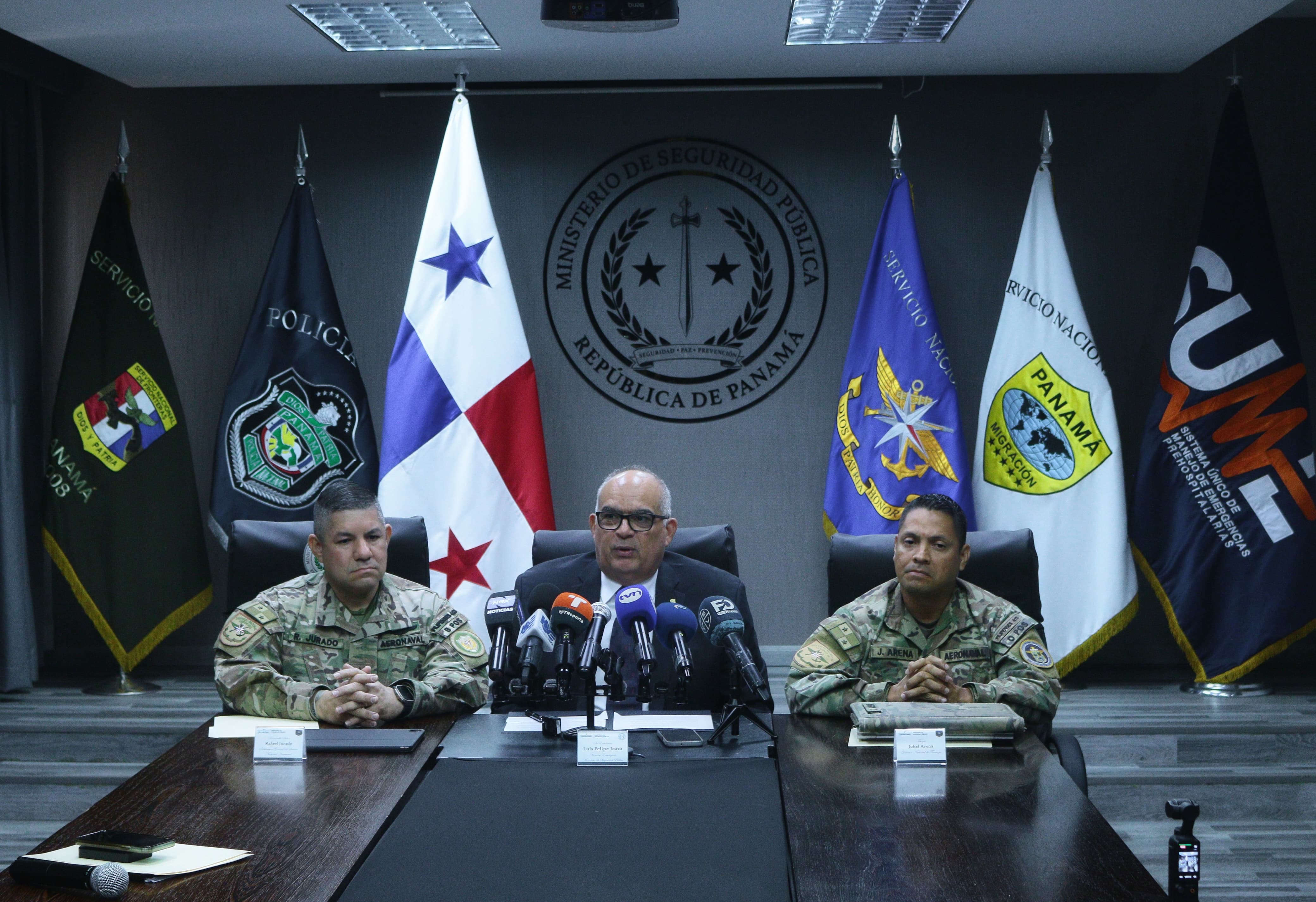 Autoridades del Ministerio de Seguridad y Senan brindan detalles de la compra de las nuevas aeronaves.
