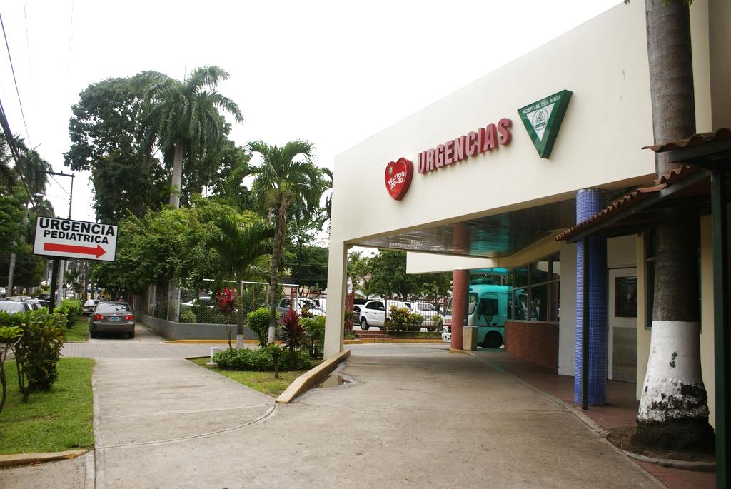 La menor fue trasladada por su parte al hospital.
