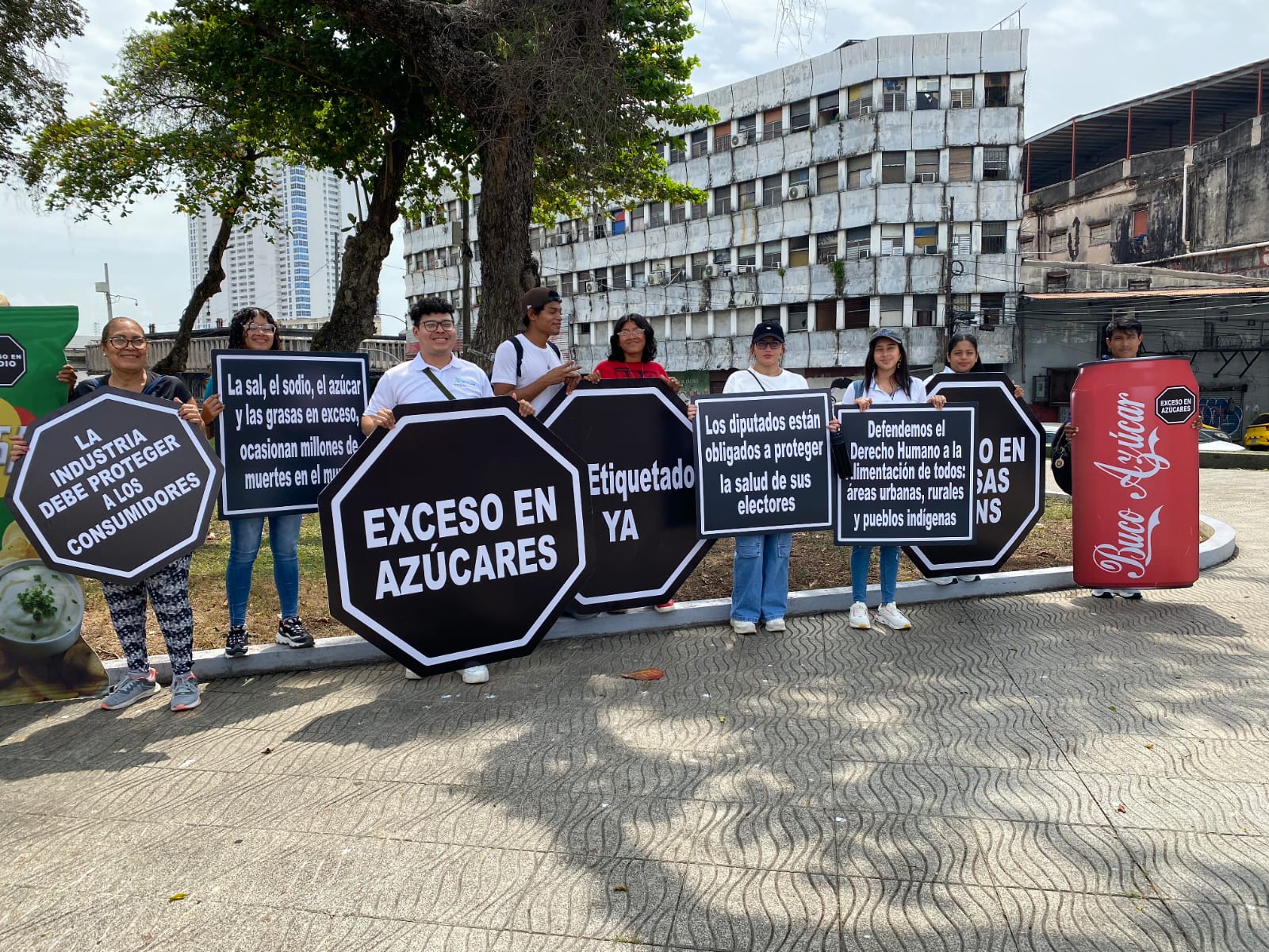 Exigen que se retome la discusión del proyecto de Ley 57 que establece un etiquetado frontal de advertencia nutricional. Foto: Cortesía