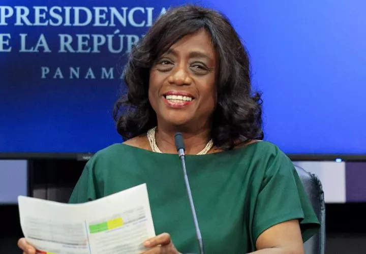 Lucy Molinar, ministra de Educación. Foto: Archivo