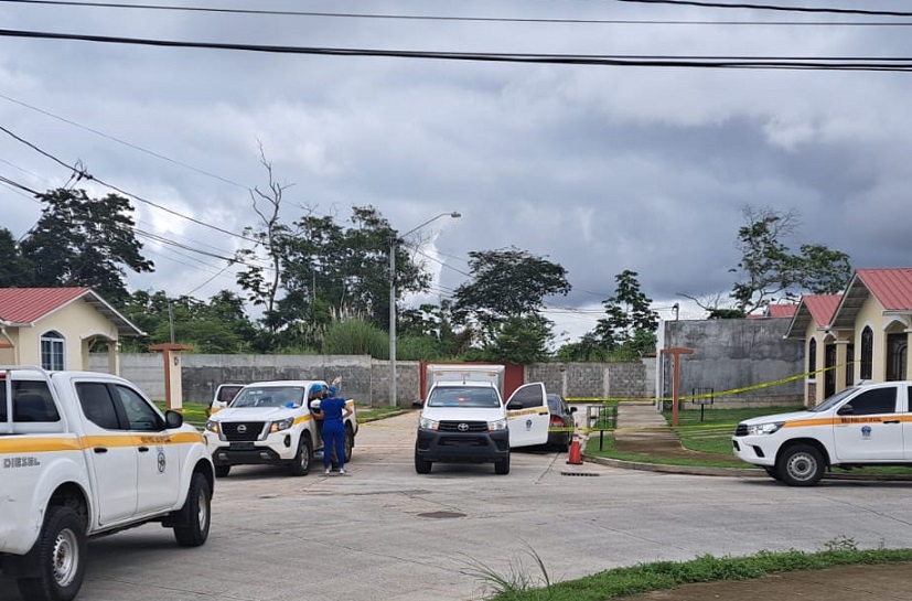 Escena del homicidio  ubicada en la barriada Santander, distrito de Arraiján, provincia de Panamá Oeste.