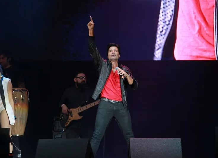 El cantante Chayanne durante un concierto. Foto: EFE