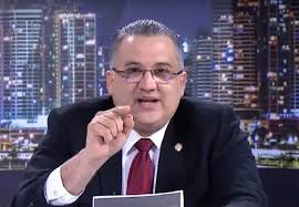 Abogado Alfredo Vallarino.