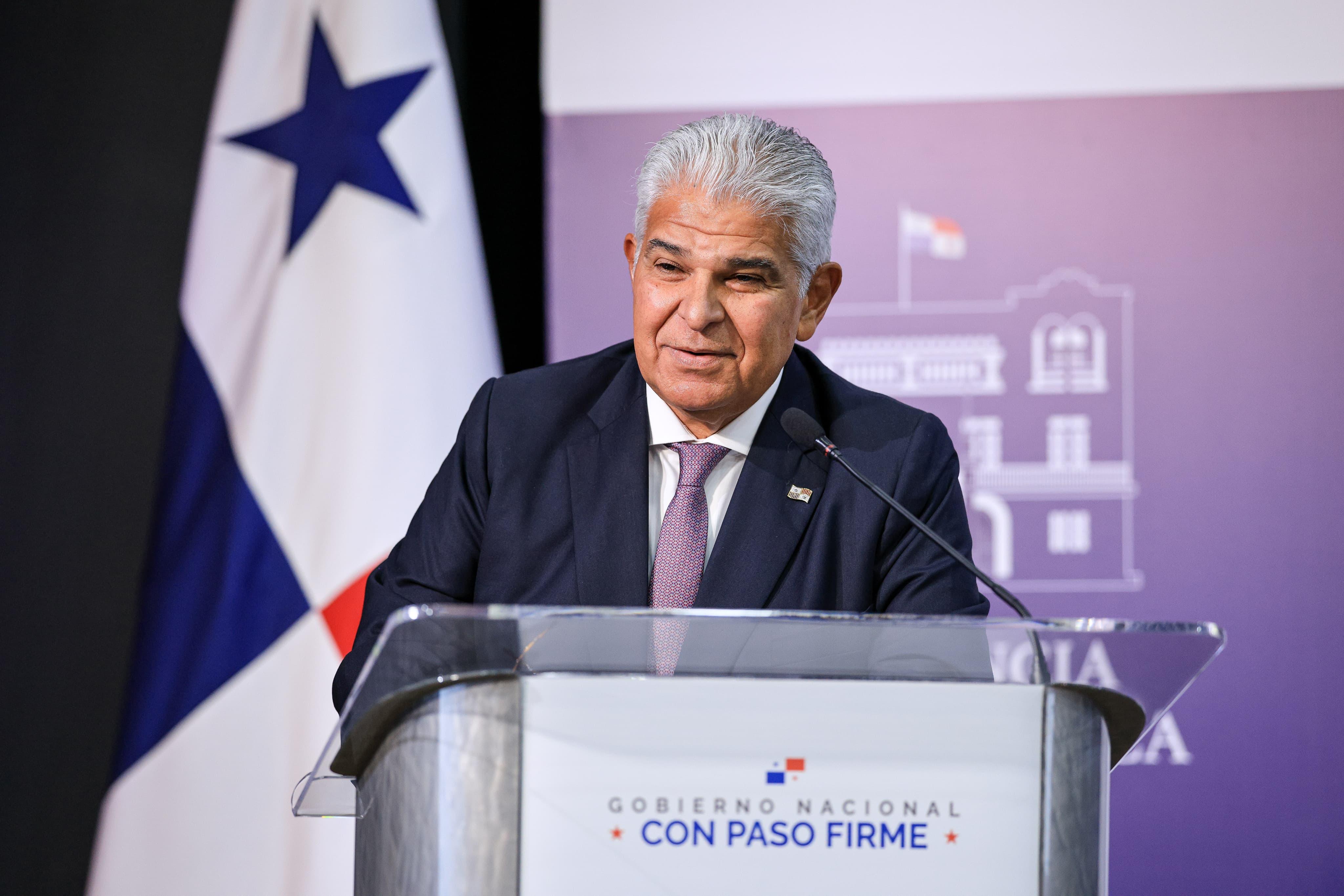 Presidente Mulino en su habitual conferencia de prensa.