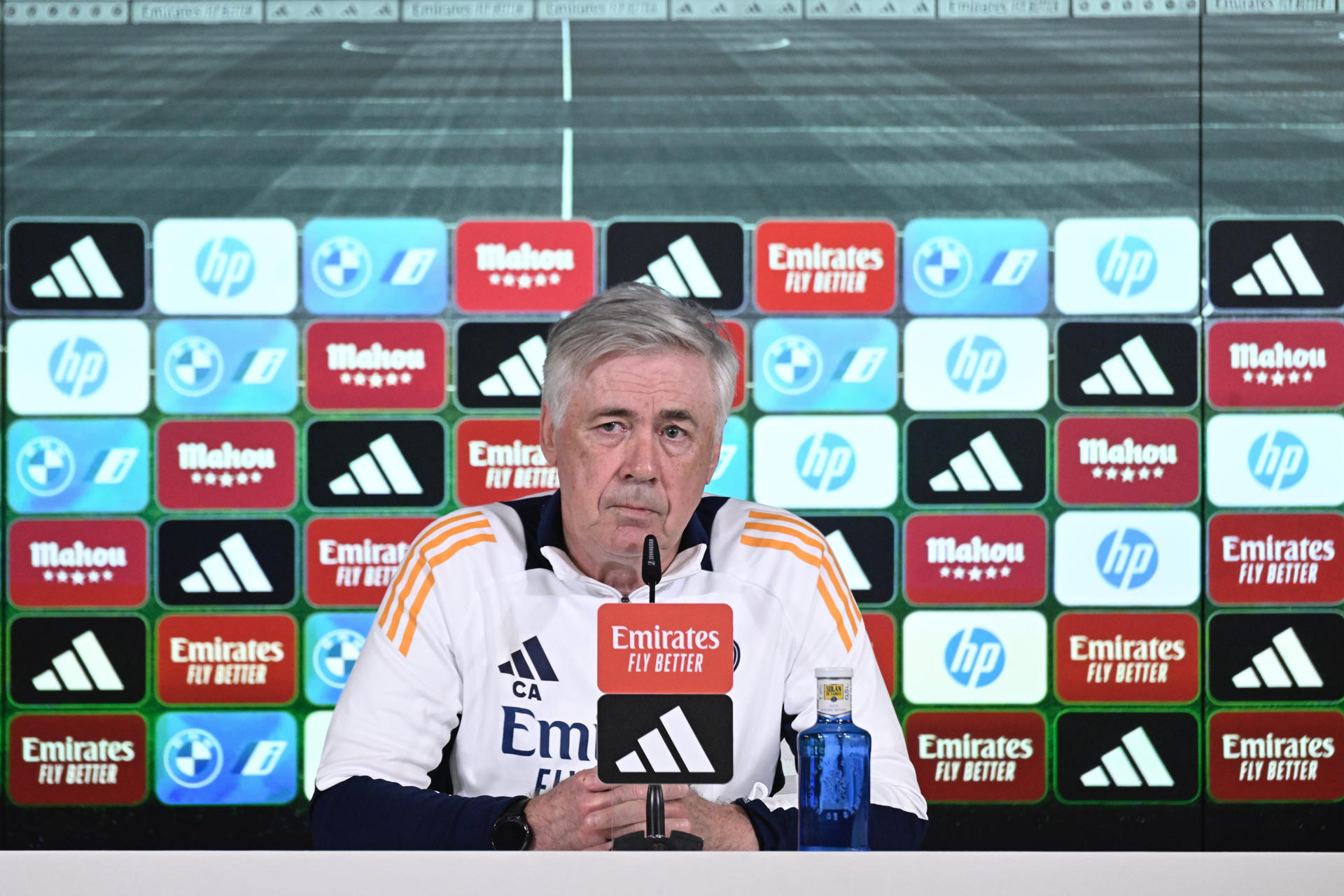 El entrenador del Real Madrid, Carlo Ancelotti, ofrece una rueda de prensa. /Foto: EFE