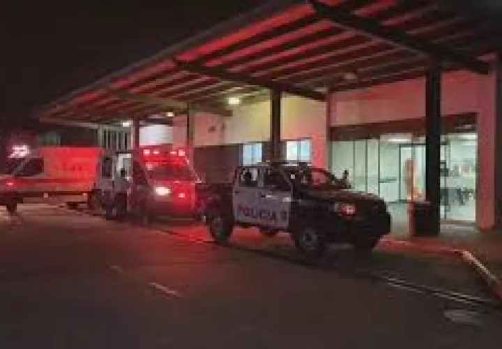 El joven falleció horas después en el hospital Luis Fábrega.