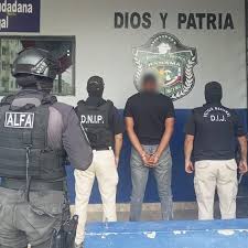 Uno de los 5 imputados.