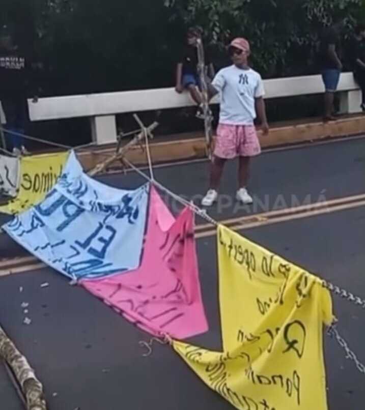 Cierre a altura de Arimae Emberá.       ( Foto: Tráfico) 
