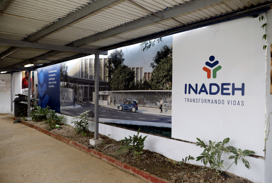 El modelo combina el autoaprendizaje a través de una plataforma virtual. Foto: Cortesía