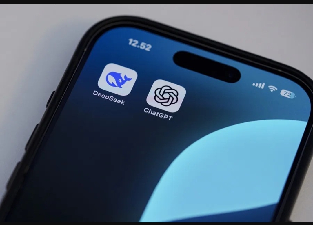 IA dispara los riesgos de los patrones más adictivos y engañosos de internet. Foto: EFE 